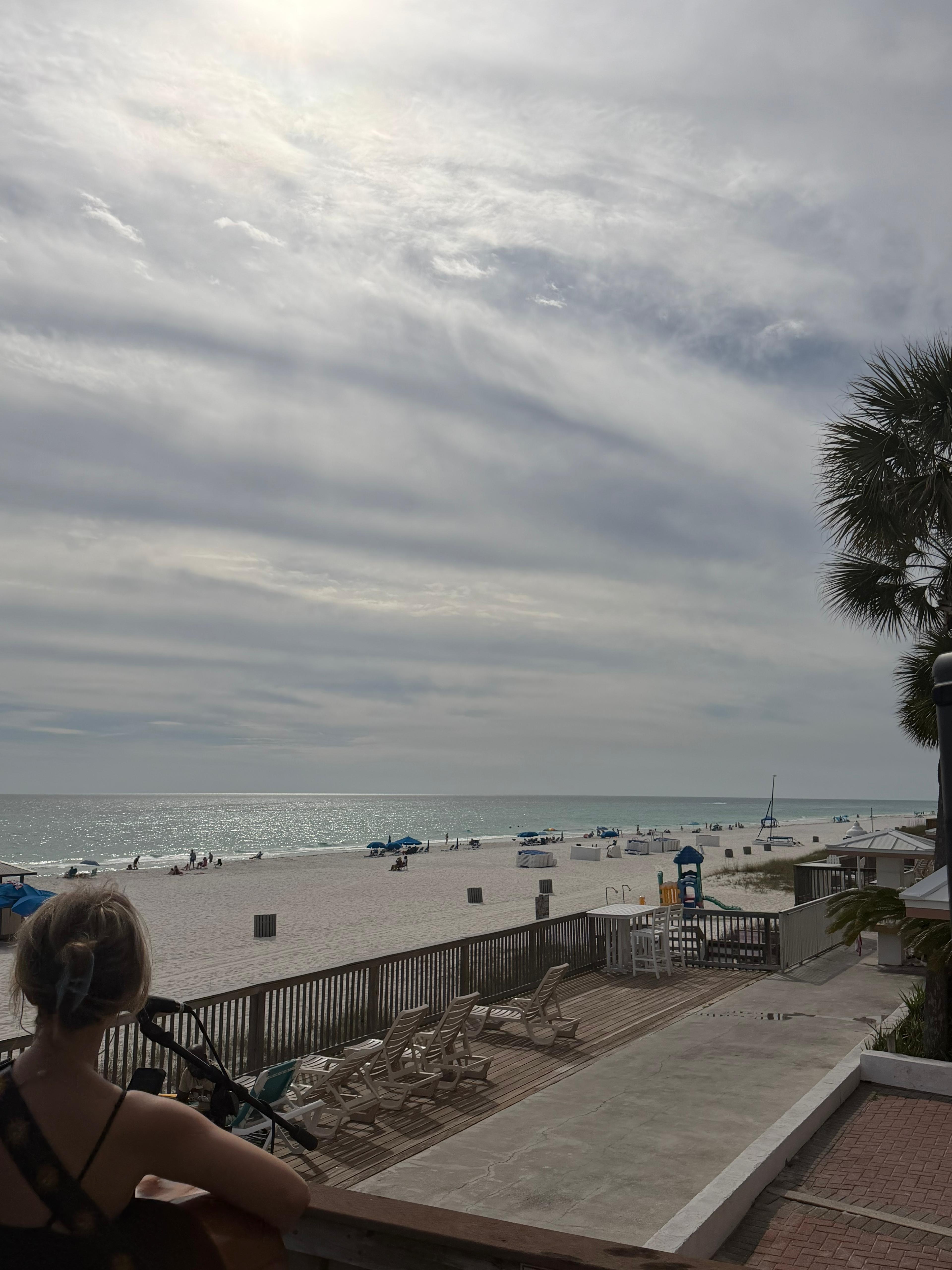 Barefoot Hide A Way (PALMETTO BEACHFRONT) : Music by:  KAITLIN LAND