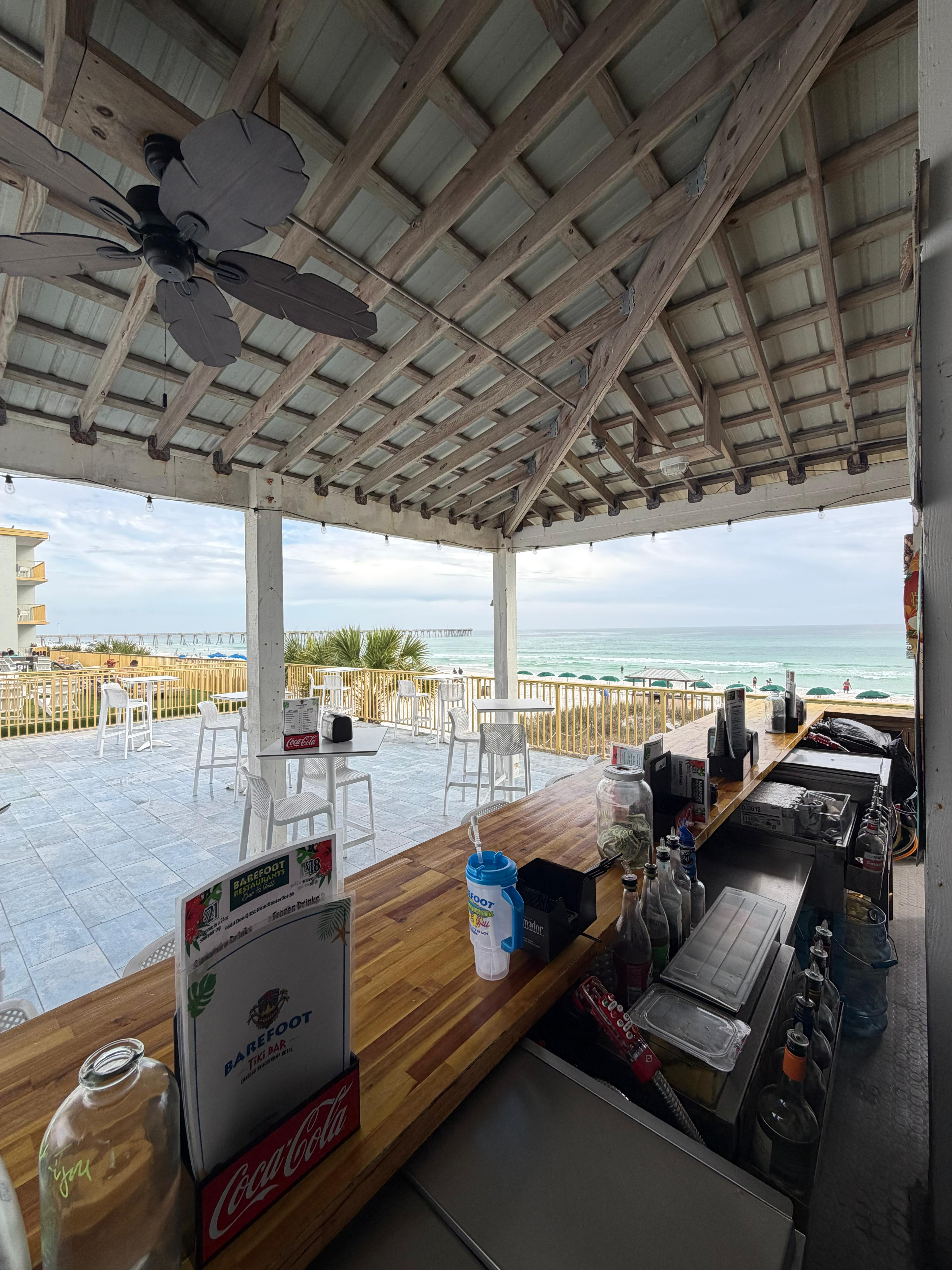 Barefoot Hide a way(📍 CHATEAU BEACHFRONT): Music by: KARAOKE