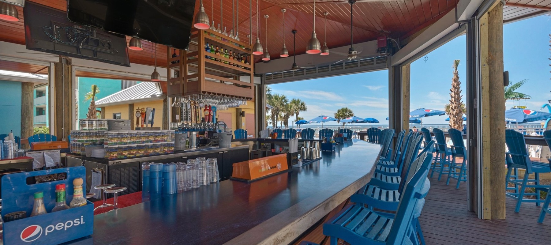 Oceanfront Bar at of Barefoot Restaurants Forida